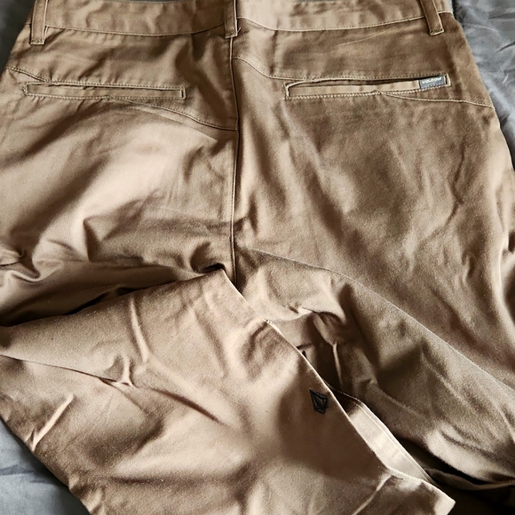 Volcom Skater Chinos - Picture 5 of 6